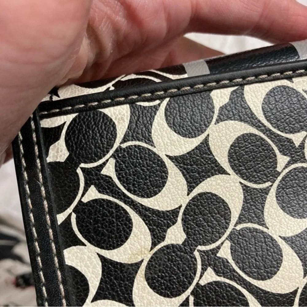 Coach black and white wallet
